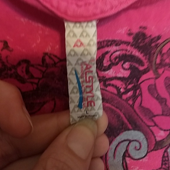 Alstyle brand T-shirt - Picture 2 of 2